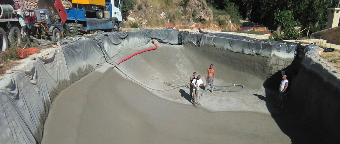 Gunitado en Balsa.